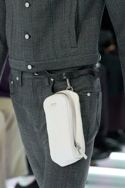 Look 85